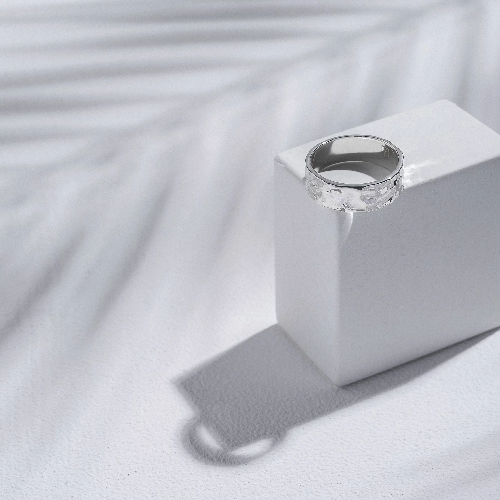 03-00-0138 Кольцо-лента без камня (Ag 925)-2