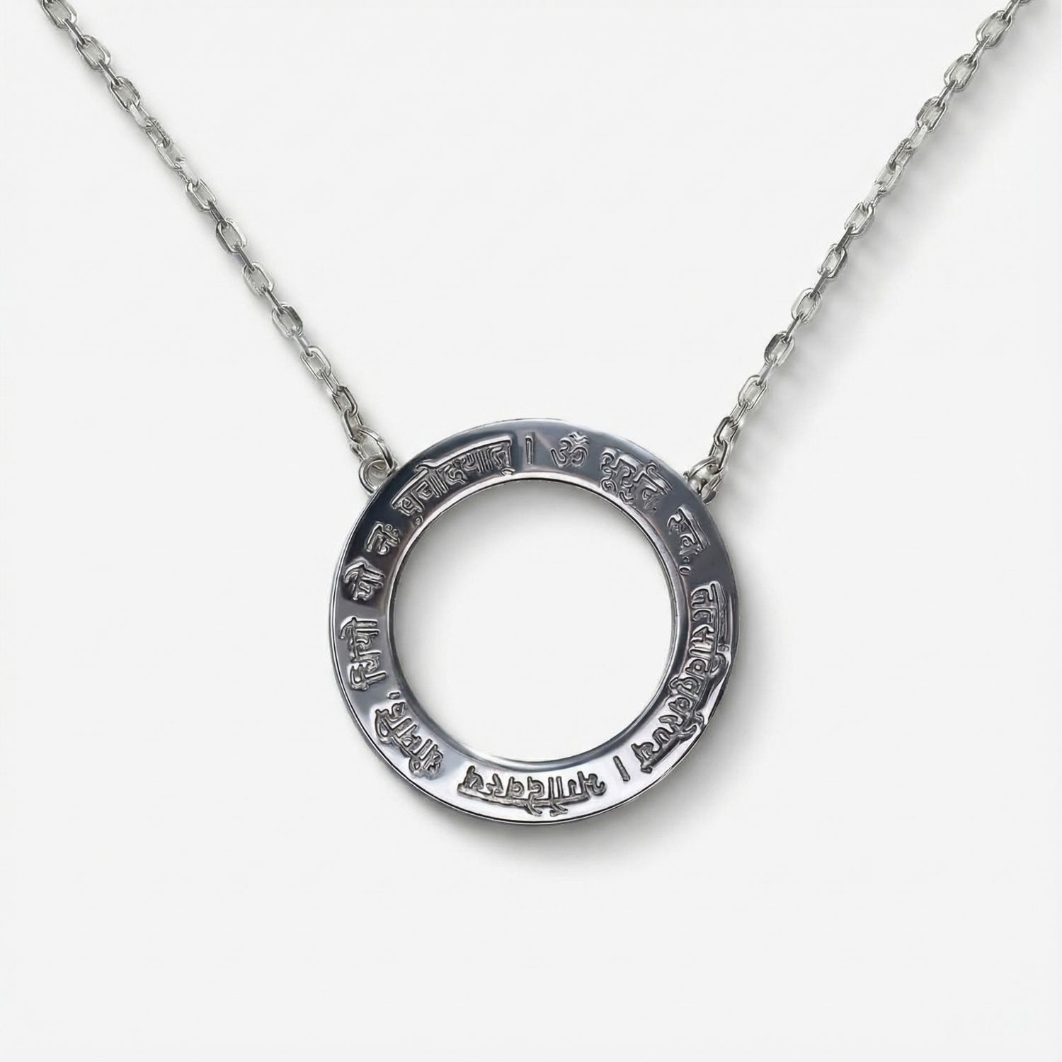 01-00-0405 Колье Гаятри мантра (Ag 925)-1