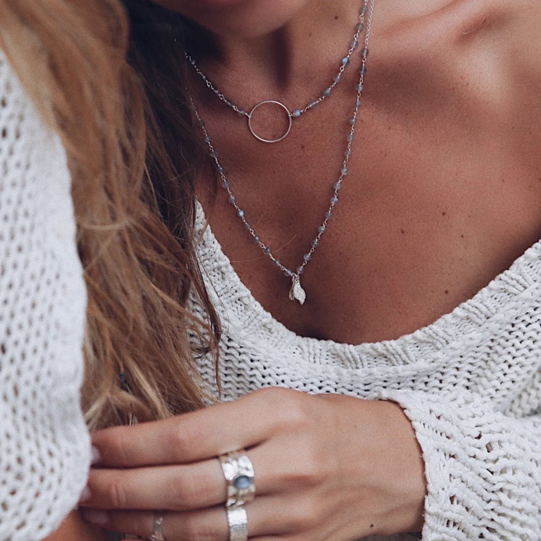 01-00-0132 Подвеска бесконечность с бусинами лабрадорита (Ag 925)-1