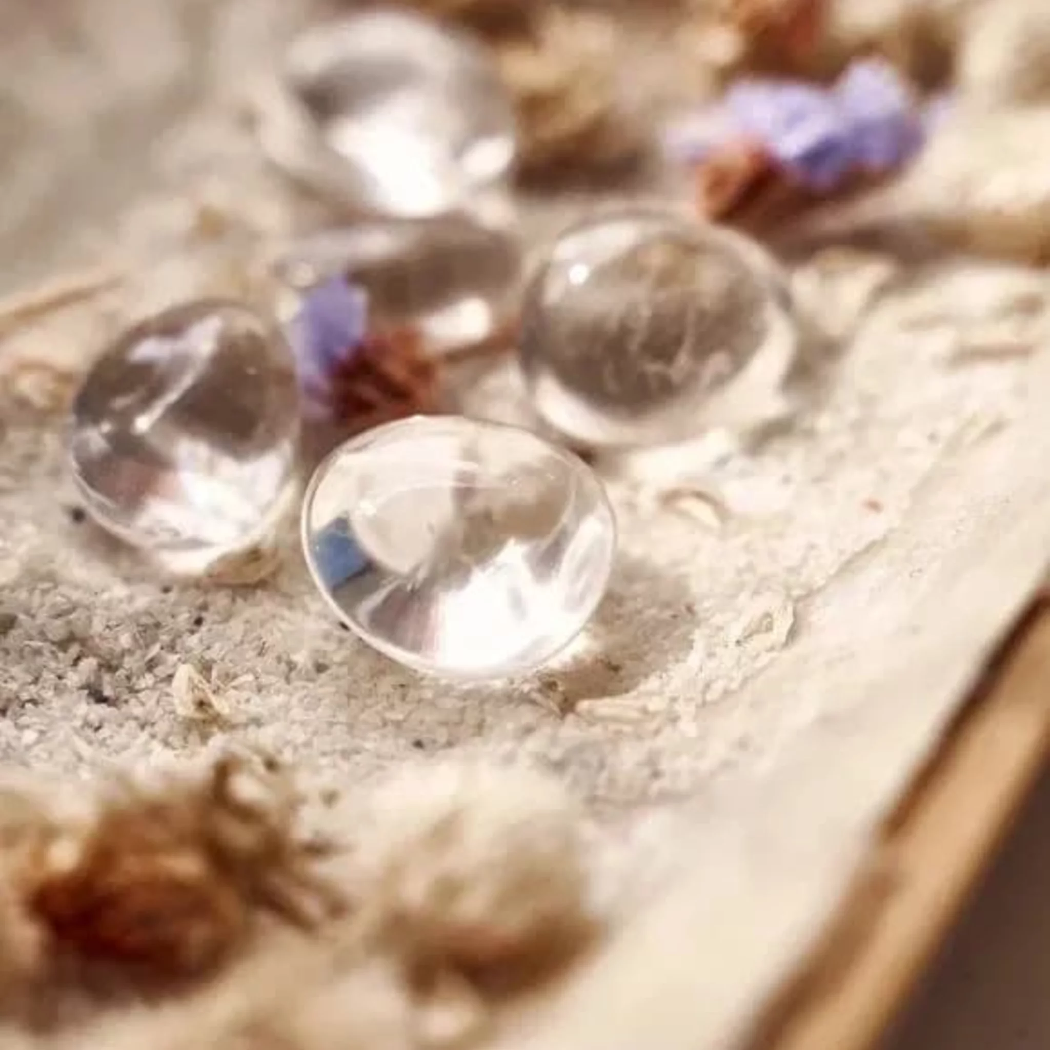 80-00-0060 Камень для медитации горный хрусталь (10- 20гр)-2