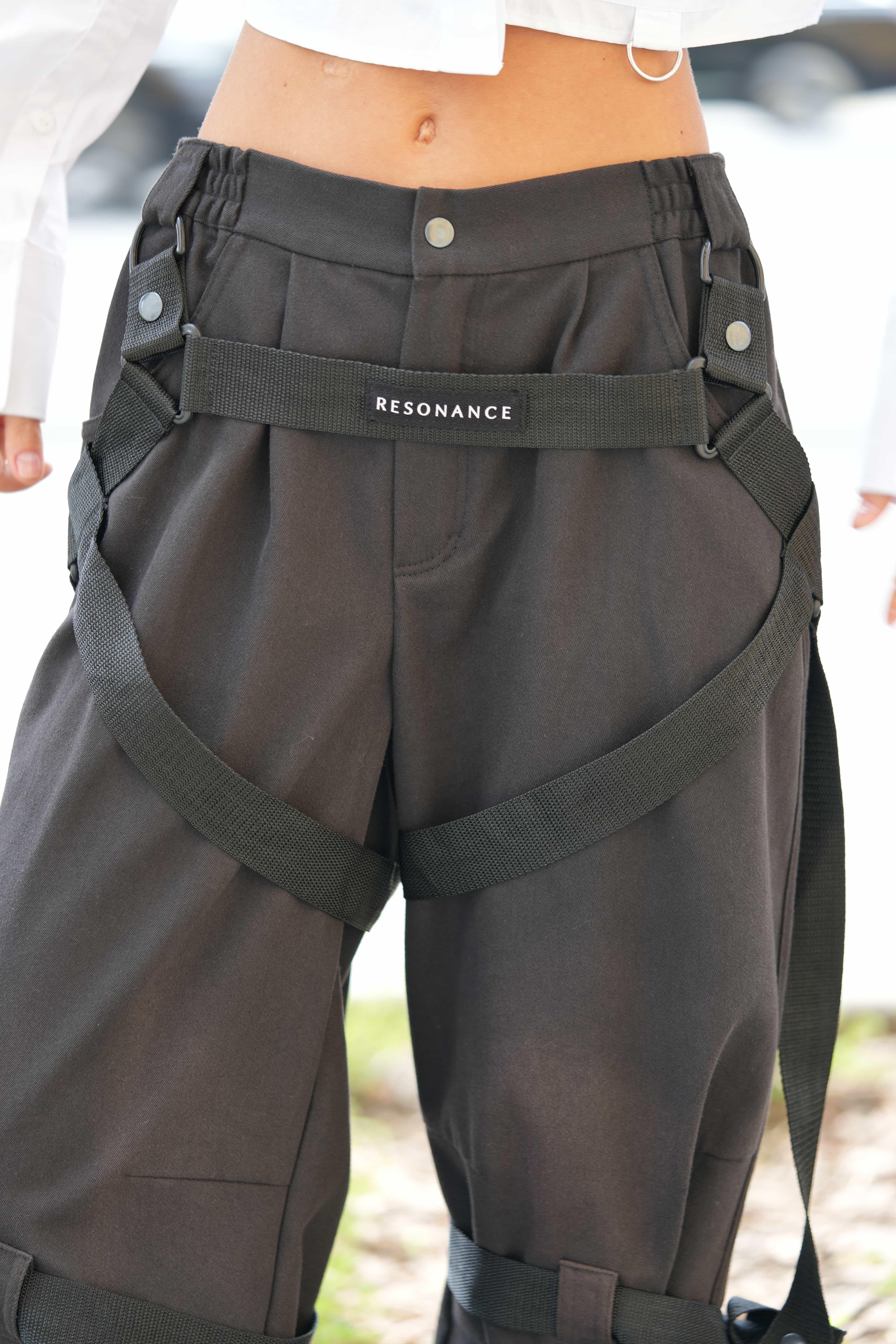 42-10-0054 Штаны BRAVE Черный-1