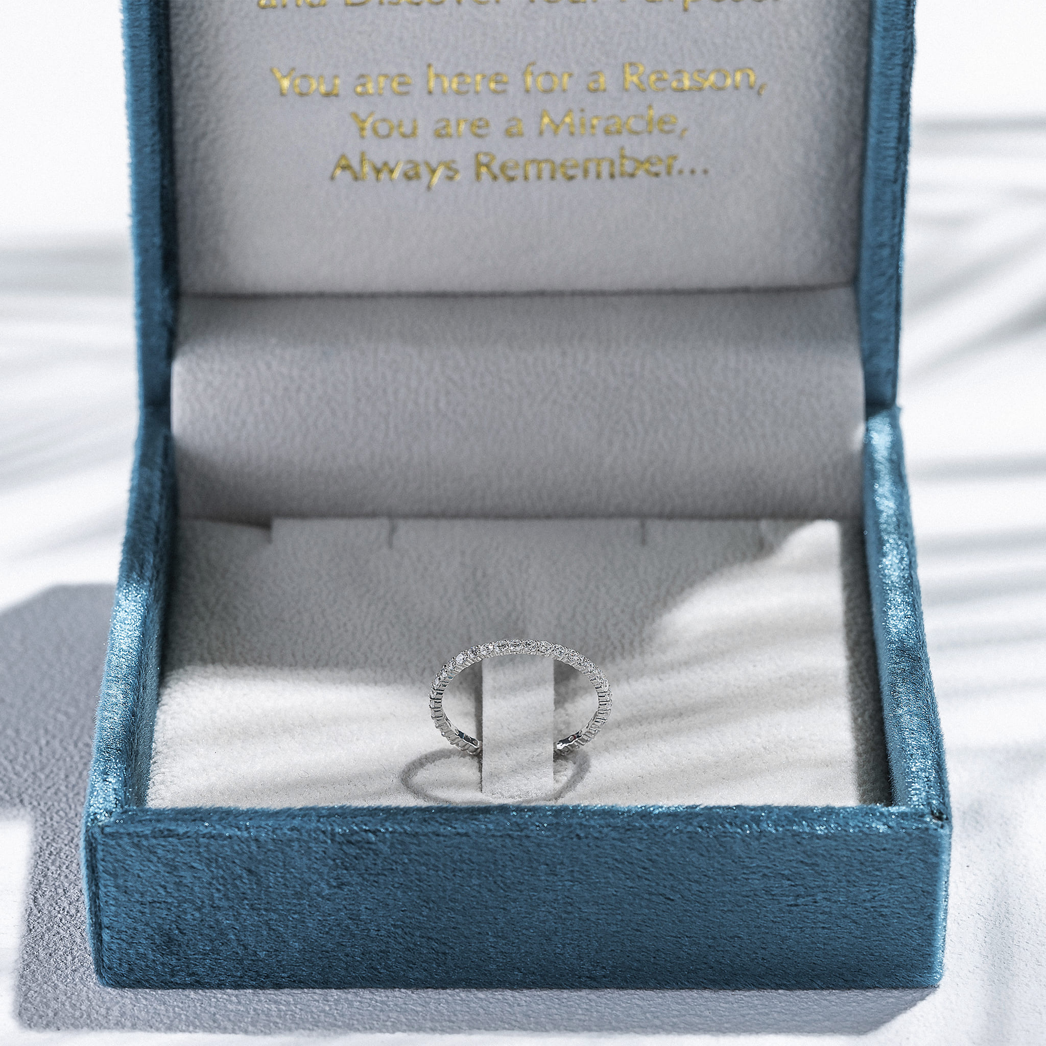 03-00-0410 Кольцо "Дорожка Топазов" (Ag 925)-6