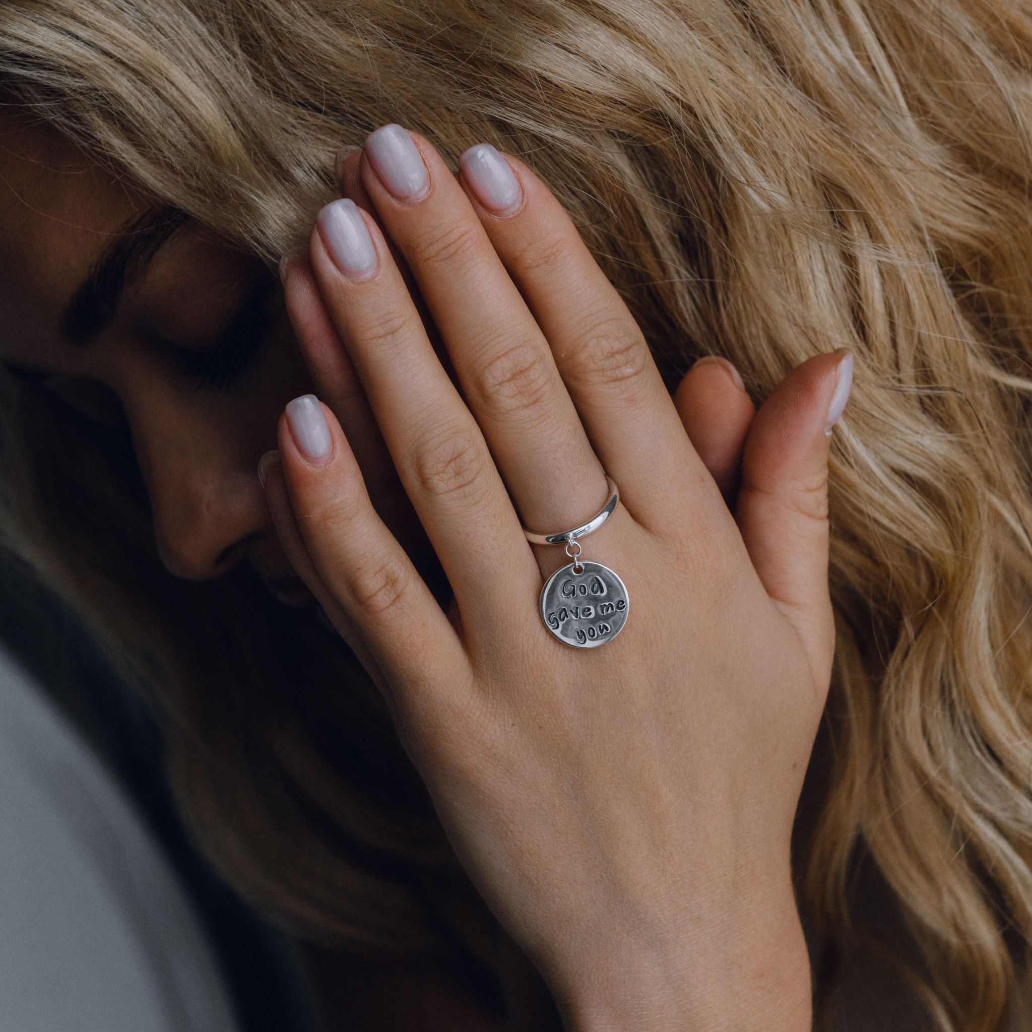 03-00-0528 Кольцо-медальон со следами детских ножек (Ag 925)-3