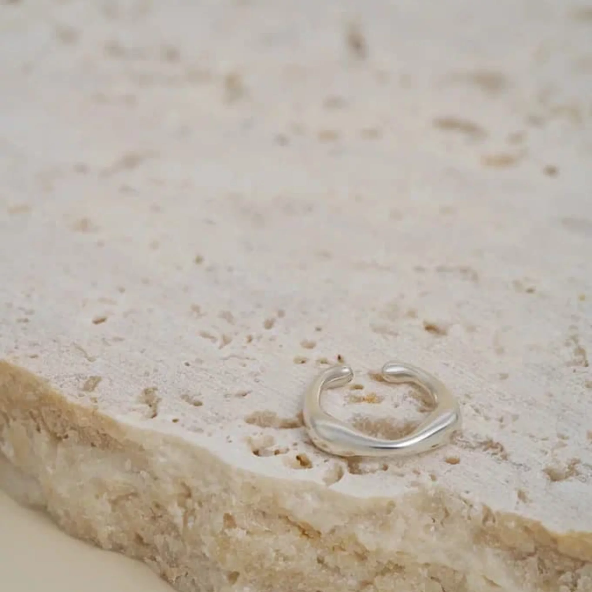 04-00-0232 Серьга Кафф Bamboo (Ag 925)-1