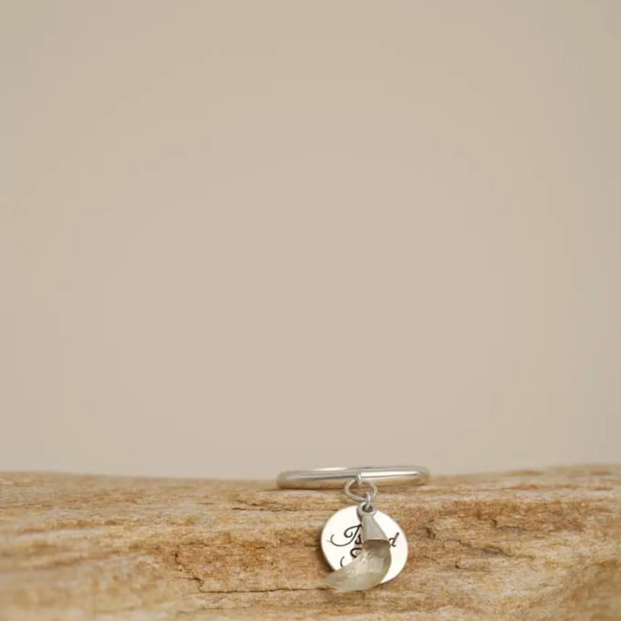 03-00-0522 Кольцо с цитрином в форме луны (мини) (Ag 925)-1