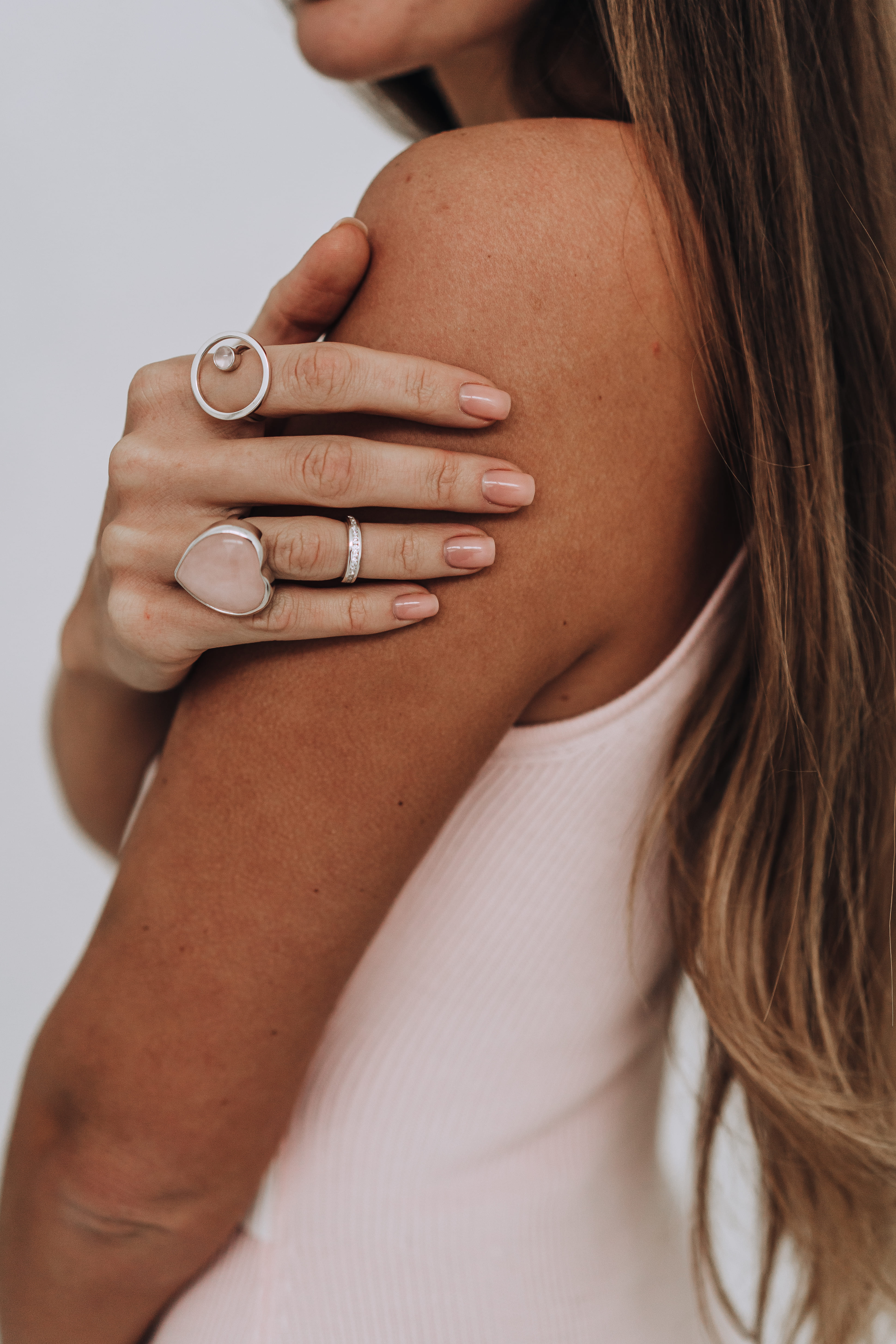 03-00-0129 Кольцо с розовым кварцем (сердце) (Ag 925)-4