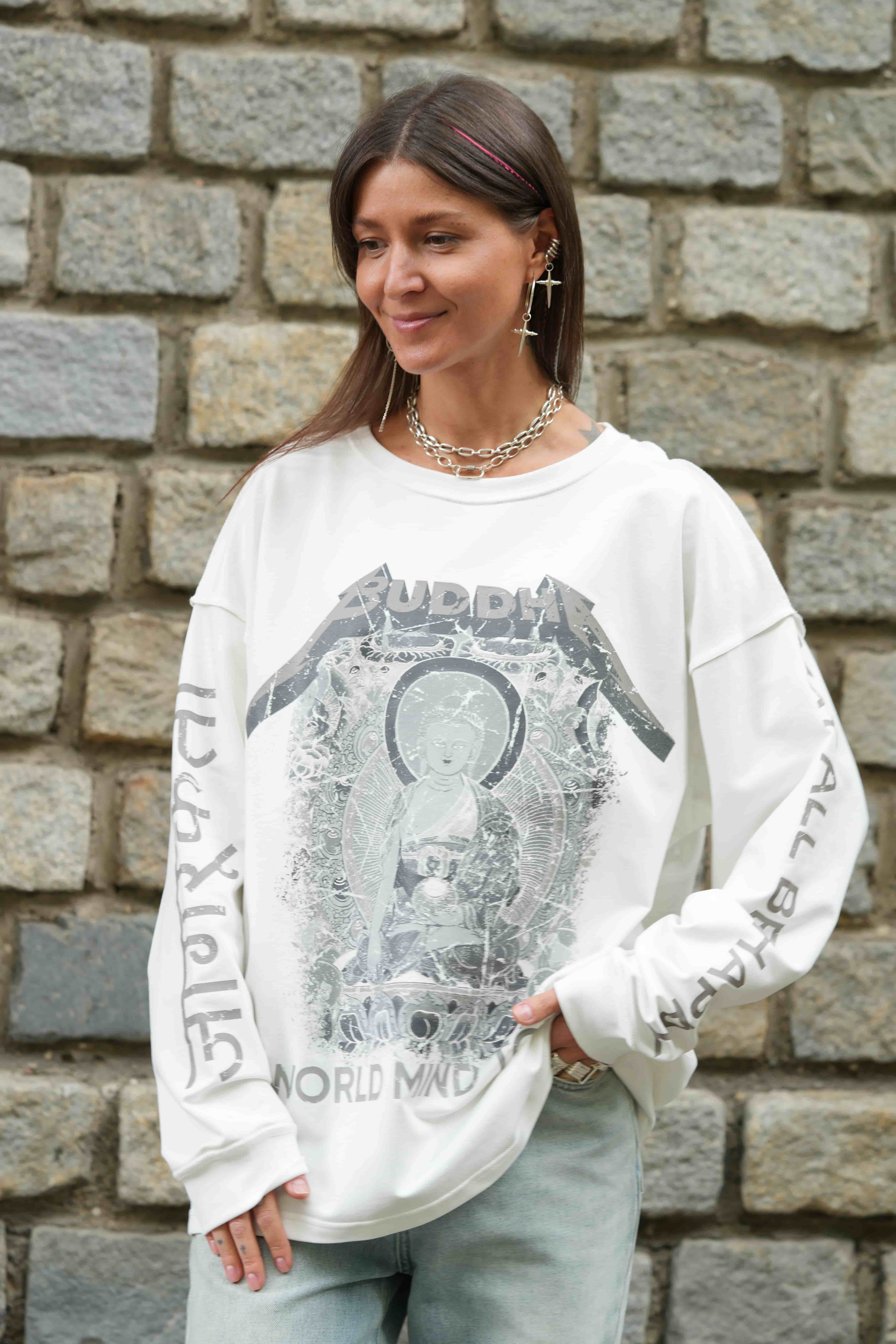 42-00-0009 Лонгслив Будда /Metallica Белый с серым принтом-1