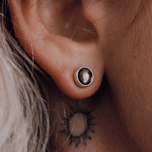 04-00-0083 Гвоздики с дымчатым кварцем (круглые) (Ag 925)-2