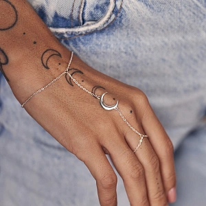 02-00-0500 Слейв-браслет с Полумесяцем (Ag 925)-4