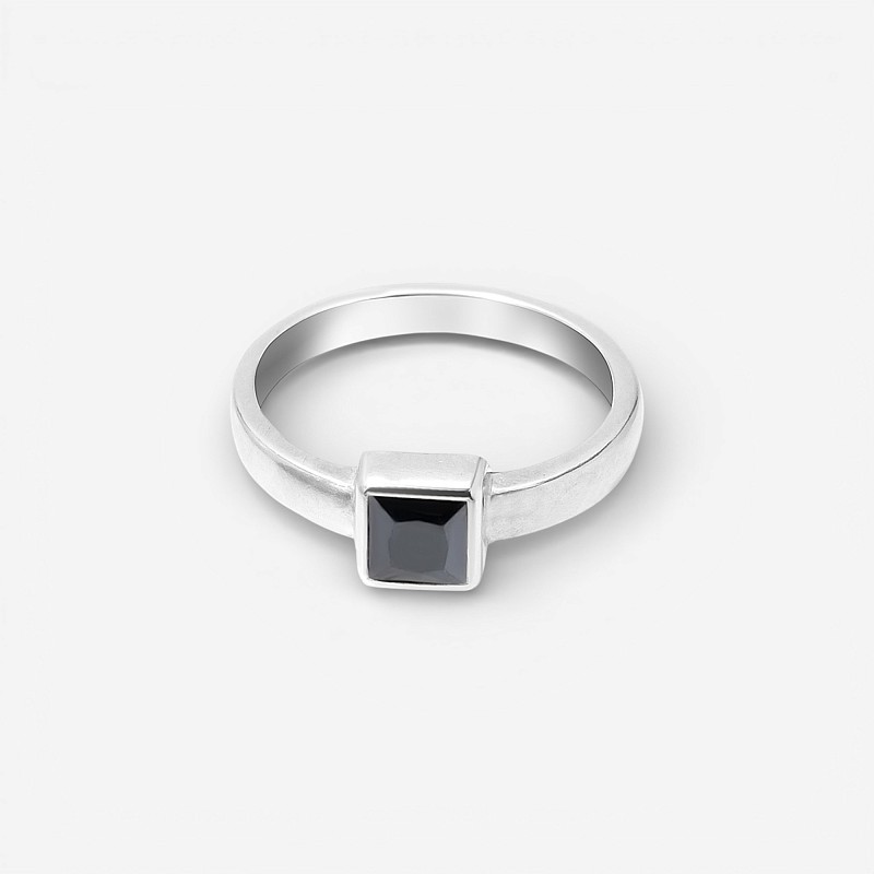 03-00-0177 Кольцо на фалангу с квадратным чёрным цирконом (гладкое) (Ag 925)