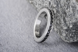 03-00-0302 Кольцо на фалангу с дорожкой черных цирконов (Ag 925)-3