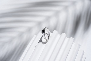 03-00-0177 Кольцо на фалангу с квадратным чёрным цирконом (гладкое) (Ag 925)-3