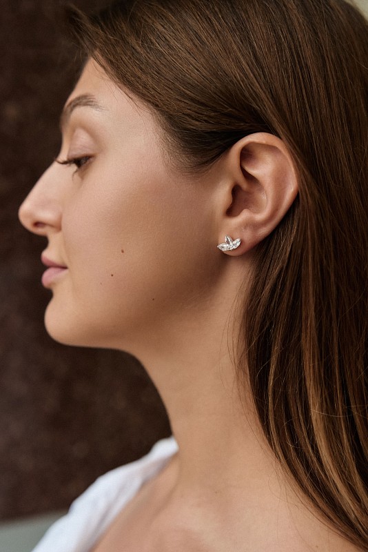 04-00-0787 Пусеты Трехлистник