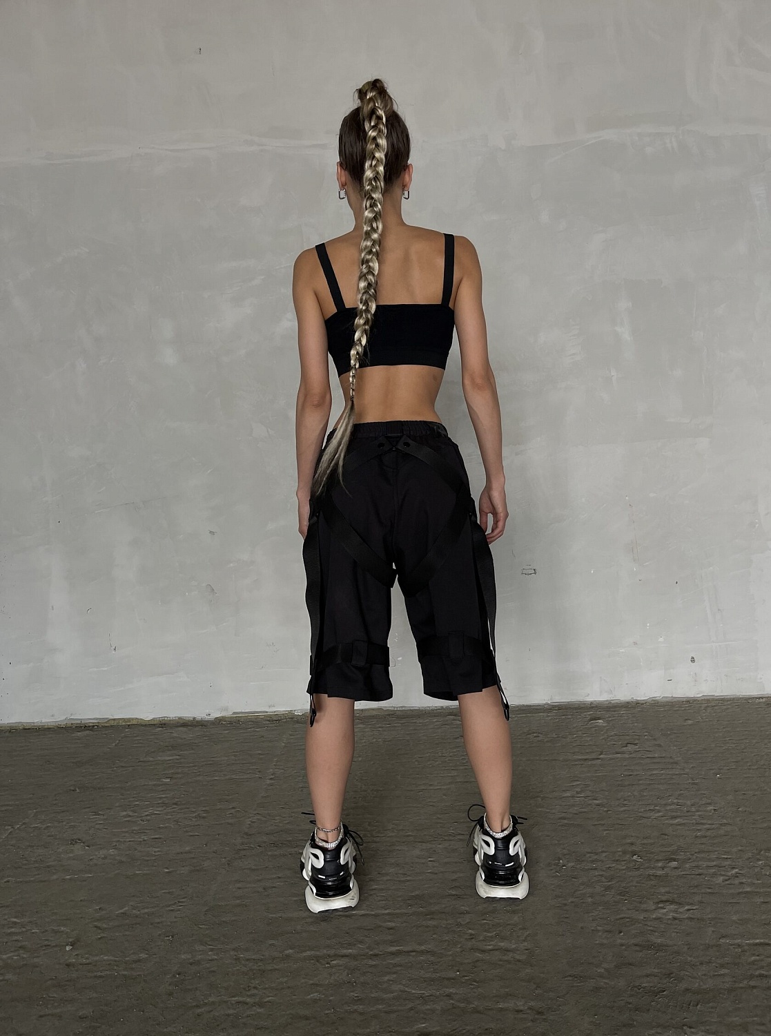 42-10-0052 Шорты BRAVE Черный-4