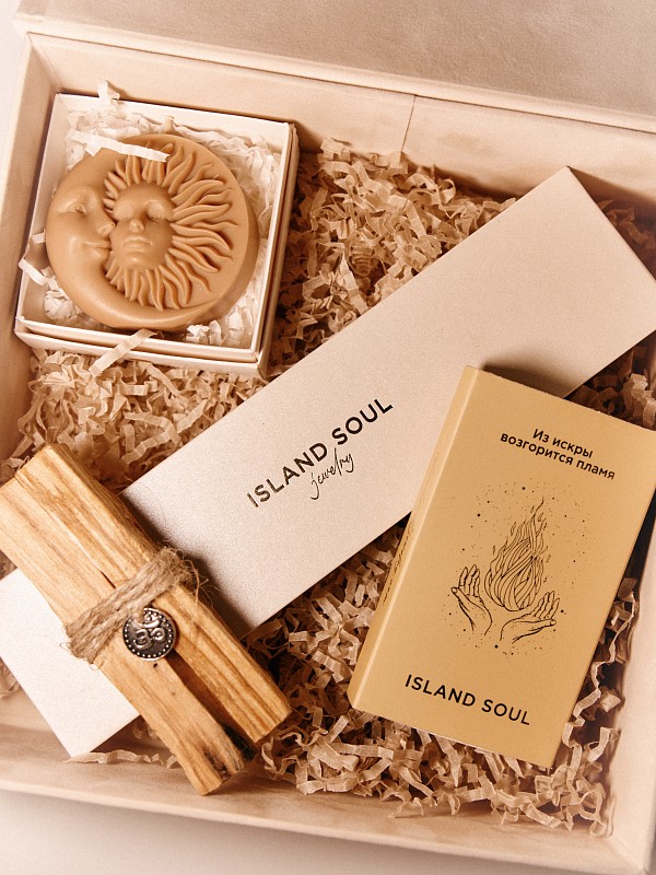 0229 Новогодний бокс "Тепло внутри"