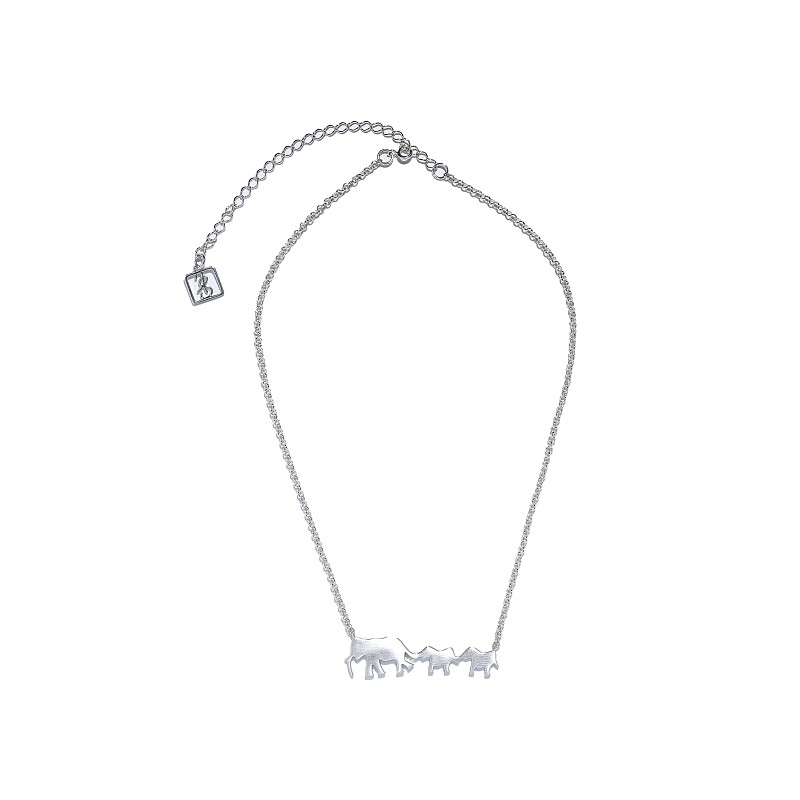 09-00-0040 Колье материнство с двумя слониками матовое, (Ag 925)