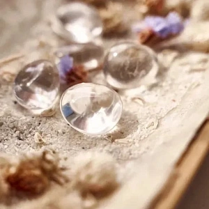 80-00-0060 Камень для медитации горный хрусталь (10- 20гр)-2