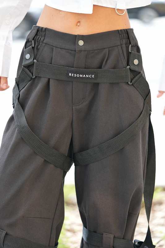 42-10-0054 Штаны BRAVE Черный