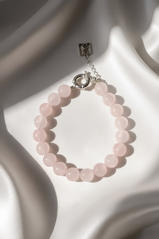 02-00-0505 Браслет с крупными бусинами розового кварца и цирконом (Ag 925)