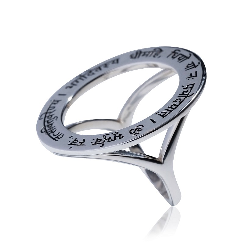 03-00-0644 Кольцо Гаятри мантра (Ag 925)