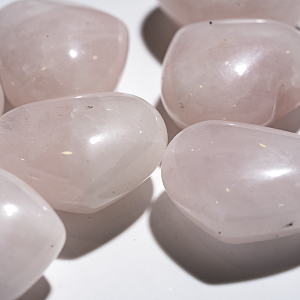 80-00-0073 Сердце розовый кварц XS (до 20 гр)-2