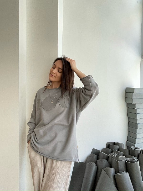 42-10-0066 Лонгслив "луны", лунный