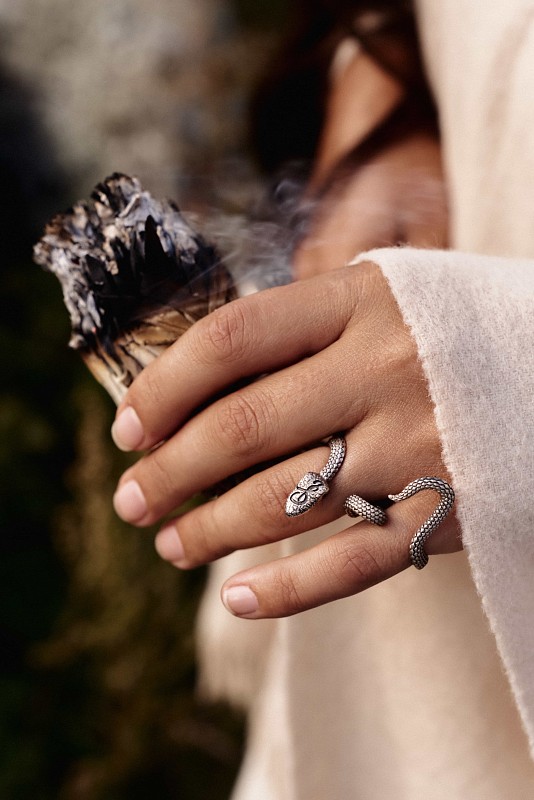 03-00-0555 Кольцо-двойное Snake (Ag 925)