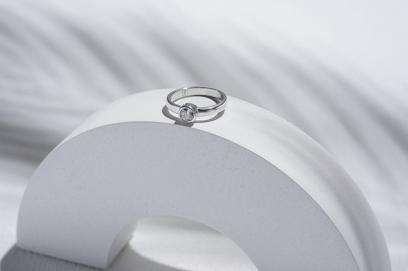 03-00-0159 Кольцо на фалангу с белым цирконом (гладкое) (Ag 925)