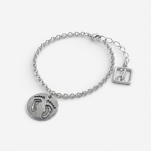 02-00-0156 Браслет со следами детских ножек  (Ag 925)-1