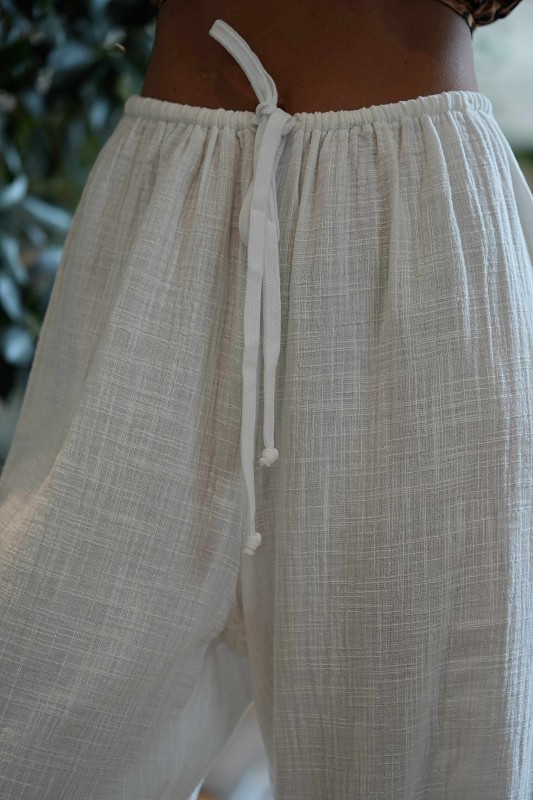 40-00-0026 Брюки "Марокко" молочные