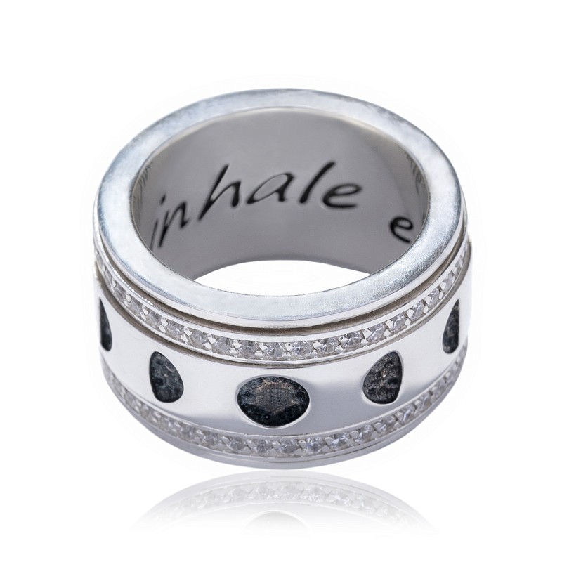 03-00-0587 Кольцо-механизм с фазами луны и дорожками цирконов (Ag 925)