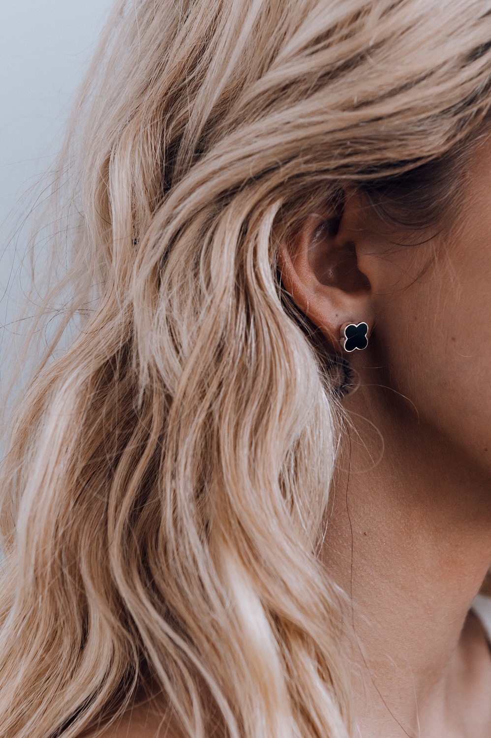 04-00-0007 Гвоздики клевер с чёрным ониксом (Ag 925)-3