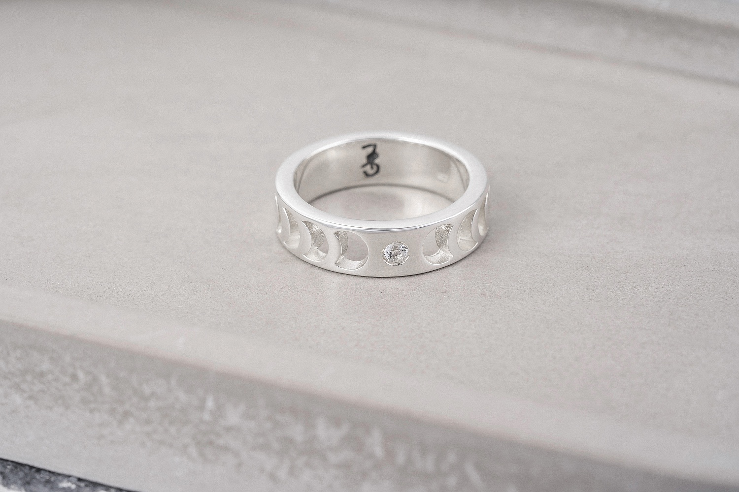 03-00-0592 Кольцо "Лунный Цикл" (Ag 925)-2