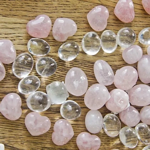 80-00-0060 Камень для медитации горный хрусталь (10- 20гр)-1