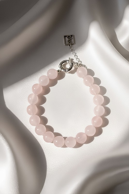 02-00-0505 Браслет с крупными бусинами розового кварца и цирконом (Ag 925)