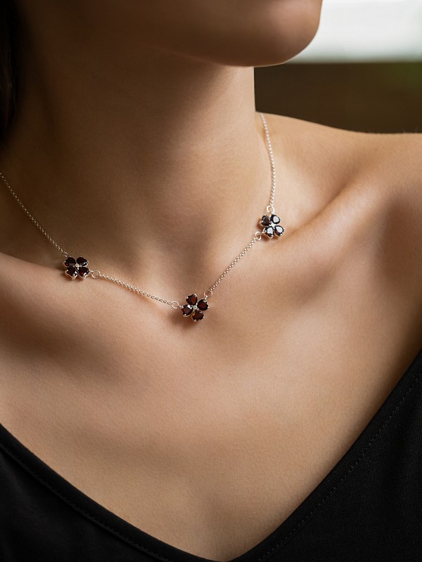 09-00-0063 Колье "Klever rouge" (Ag 925)