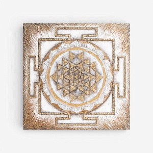 23-01-0002 Картина квадратная Шри-янтра золотая-1