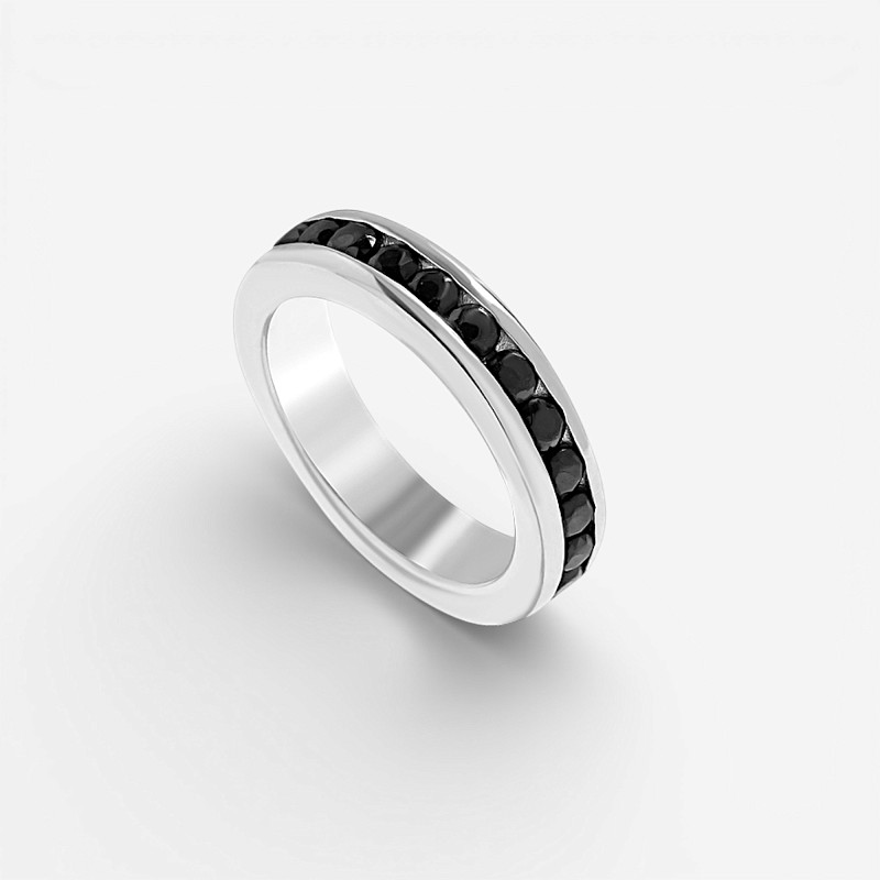 03-00-0302 Кольцо на фалангу с дорожкой черных цирконов (Ag 925)