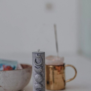 55-00-0003 Свеча "Фазы луны" серая-2