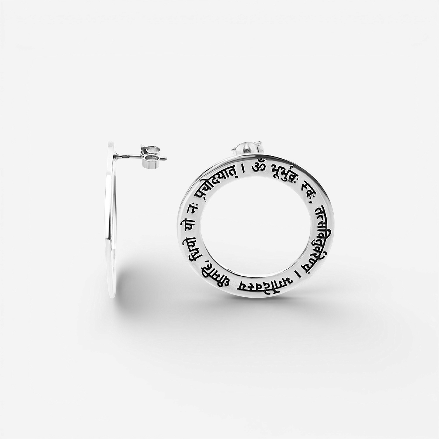 04-00-0439 Серьги Гаятри мантра (Ag 925)-1